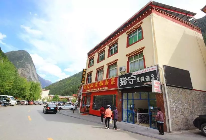 Majatalo Morning Jiuzhai