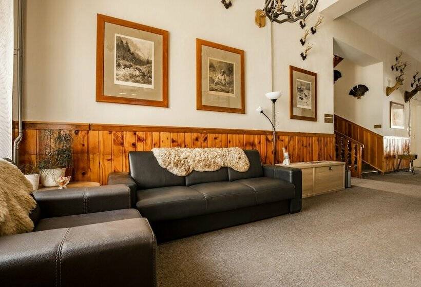 بنسيون Penzión Jesenský