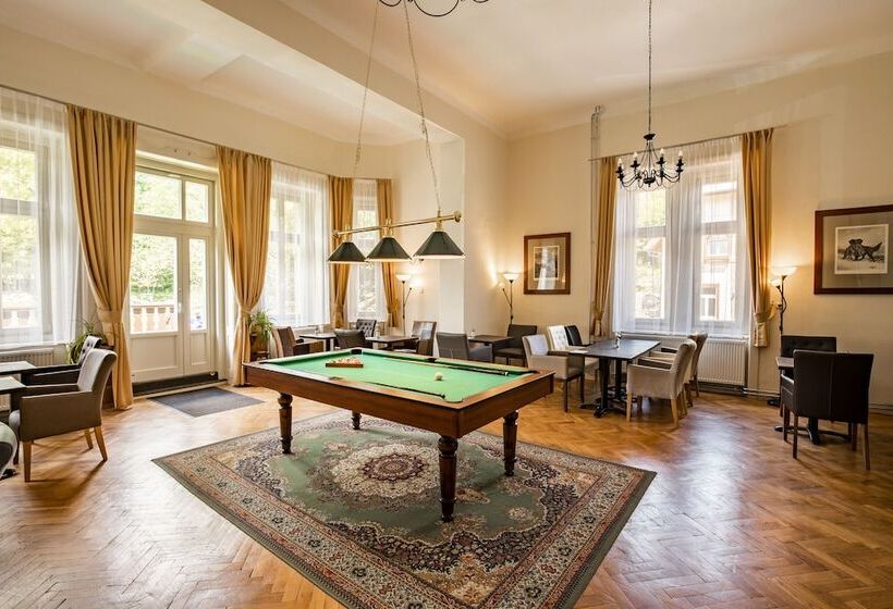 بنسيون Penzión Jesenský