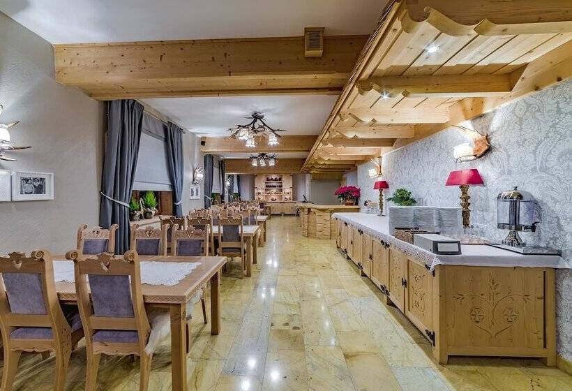 Pensjonat Dziubas 5 Minut Na Piechotę Do Stacji Narciarskiej Kotelnica I Term Bania, Parking Przy