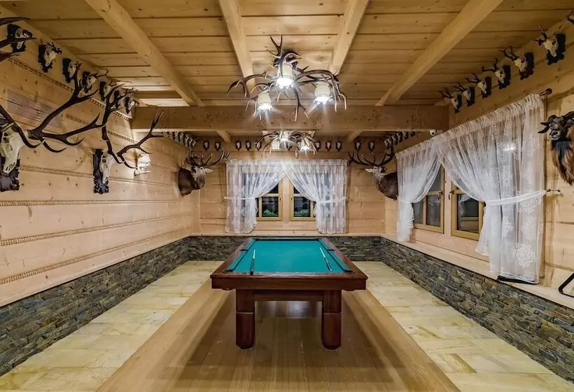 Pensjonat Dziubas   5 Minut Na Piechotę Do Stacji Narciarskiej Kotelnica I Term Bania, Parking Przy