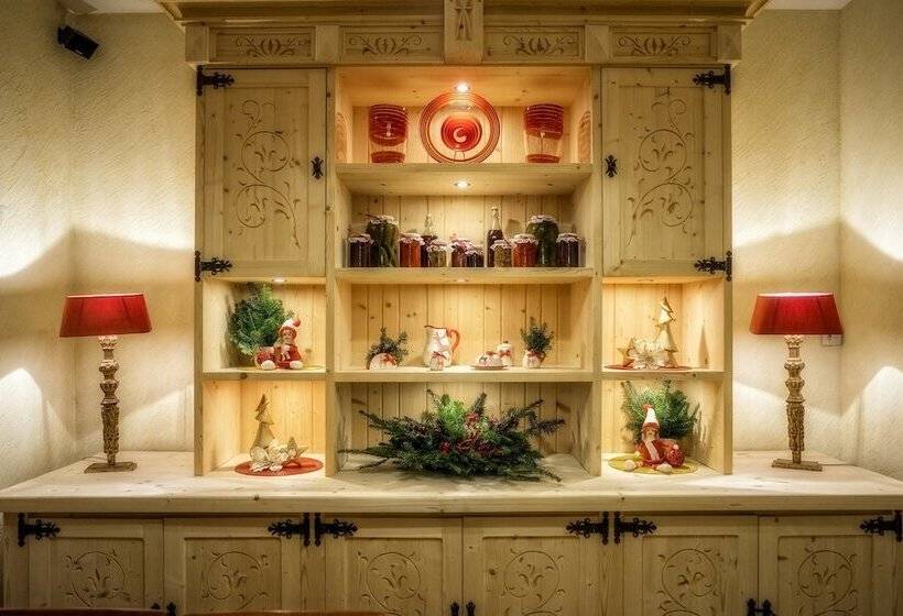 Pensjonat Dziubas 5 Minut Na Piechotę Do Stacji Narciarskiej Kotelnica I Term Bania, Parking Przy