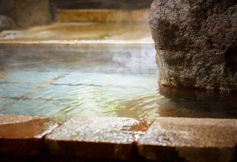 Ryokan Yufuin Inakasou