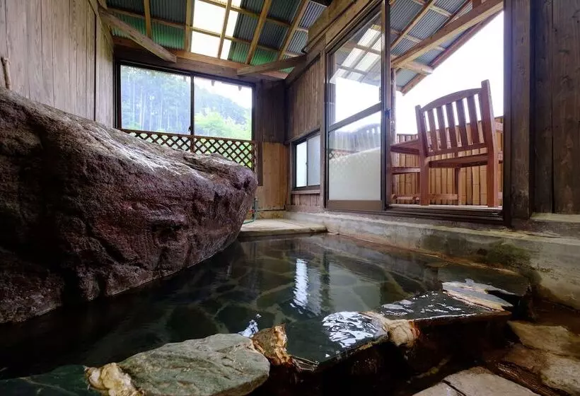 旅館 Yufuin Inakasou