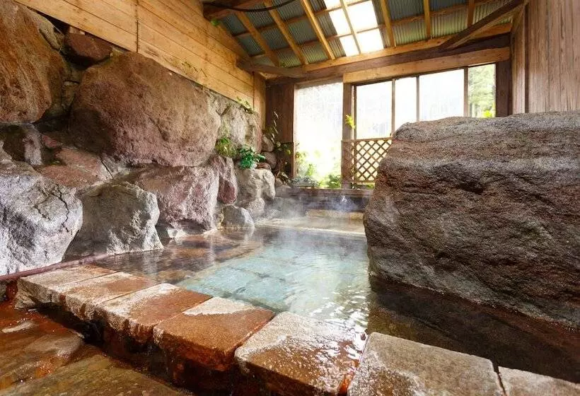 旅館 Yufuin Inakasou