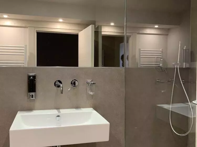 تختخواب و صبحانه Giulietta Nei Sassi