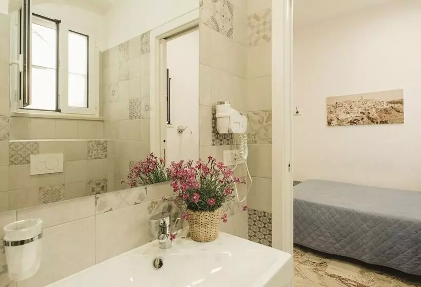 تختخواب و صبحانه Giulietta Nei Sassi