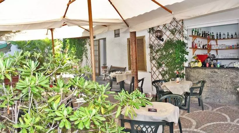 مسافرخانه Casa Cigliano