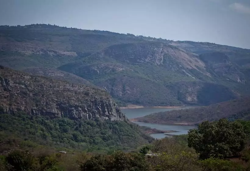 ホテル Fundudzi Cultural Camp