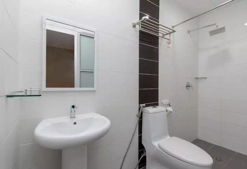 هتل Labuan Avenue