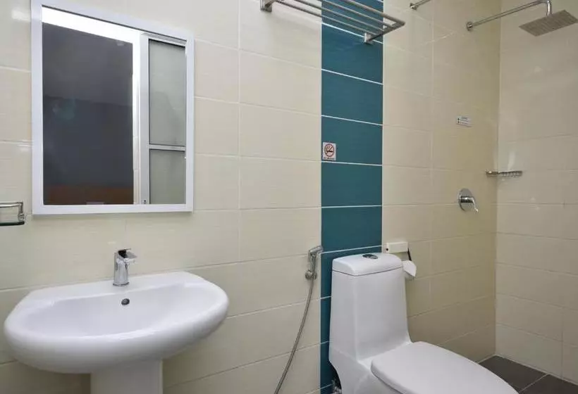 هتل Labuan Avenue