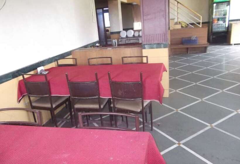 Hotel Samruddhi And Shree Inn Lodge