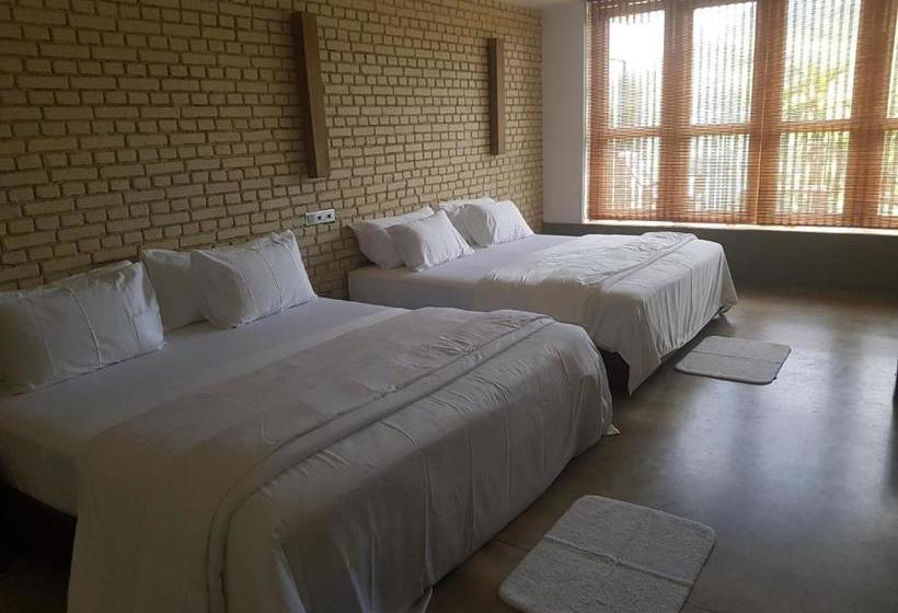 Pension New Ella Nature View