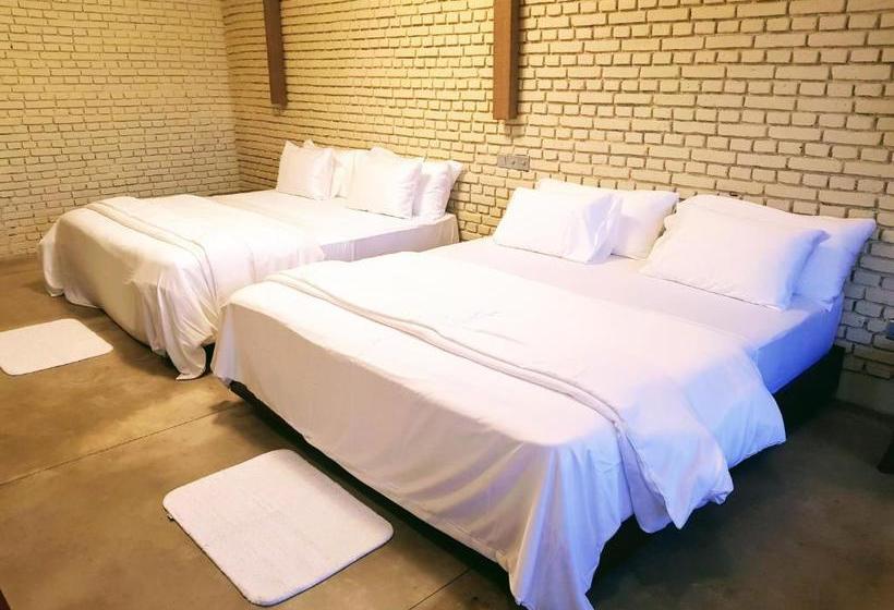 Pension New Ella Nature View