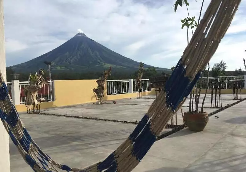 ペンション Mayon Lodging House