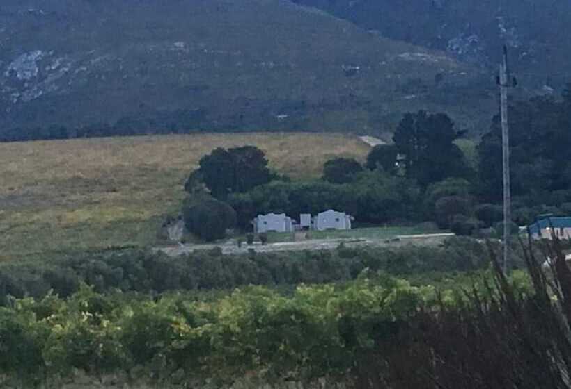 פנסיון Misty Mountains