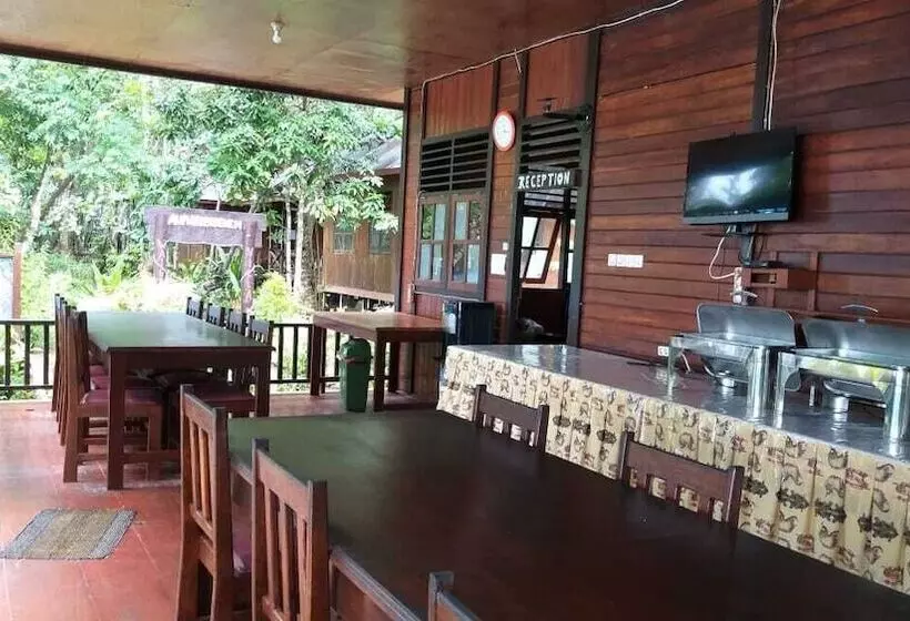 ペンション Waigeo Villa