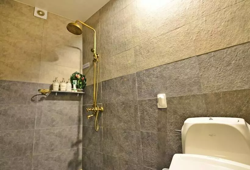 Seogwipo Dawa Pool Villa Pension