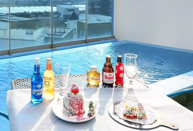 Seogwipo Dawa Pool Villa Pension