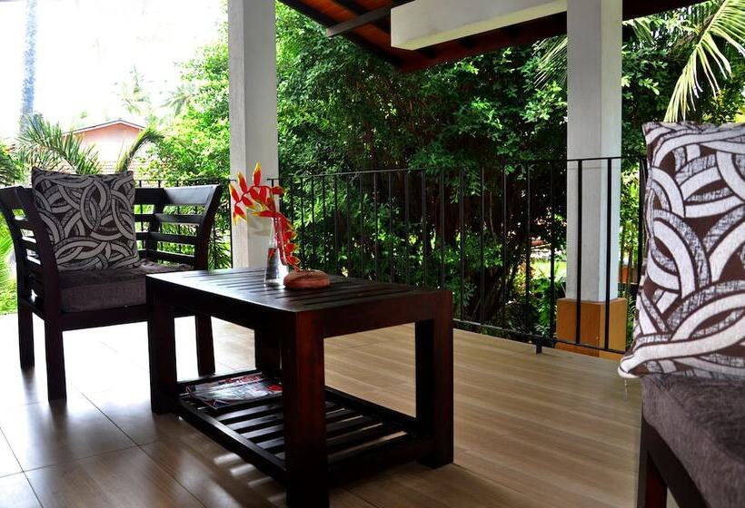Sithu Villa Hikkaduwa