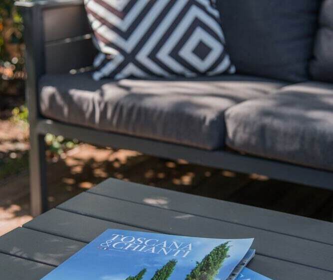 تختخواب و صبحانه La Fonderia Firenze