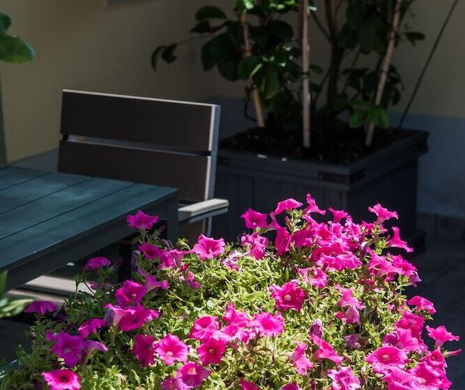 تختخواب و صبحانه La Fonderia Firenze