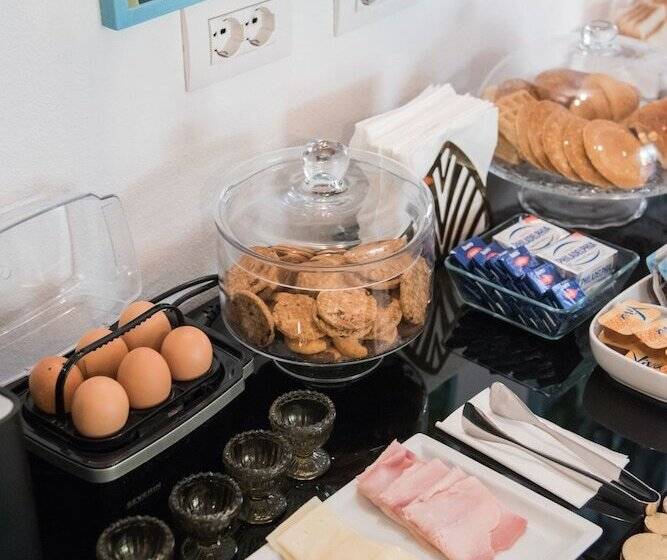 تختخواب و صبحانه La Fonderia Firenze