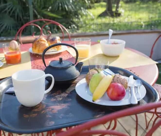 تختخواب و صبحانه La Fonderia Firenze