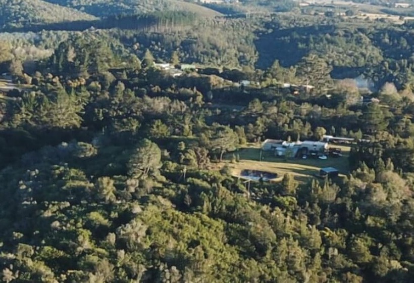 فندق Green Hills Forest Lodge