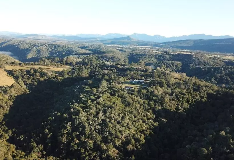 Hotelli Green Hills Forest Lodge