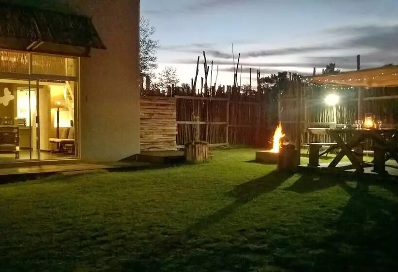 Hotelli Green Hills Forest Lodge