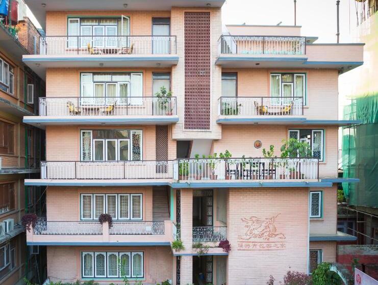 هتل Kathmandu Nomad