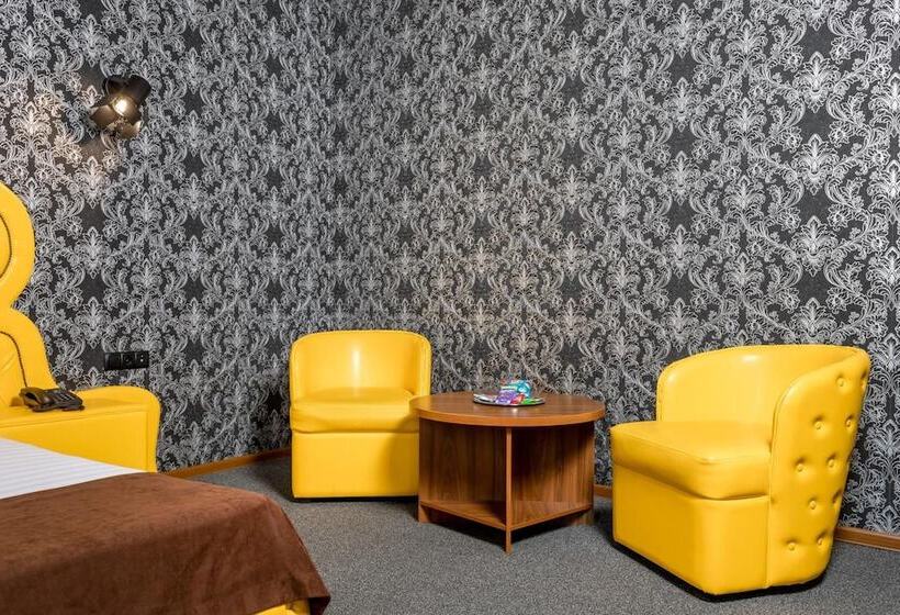 酒店 Marton Boutique And Spa