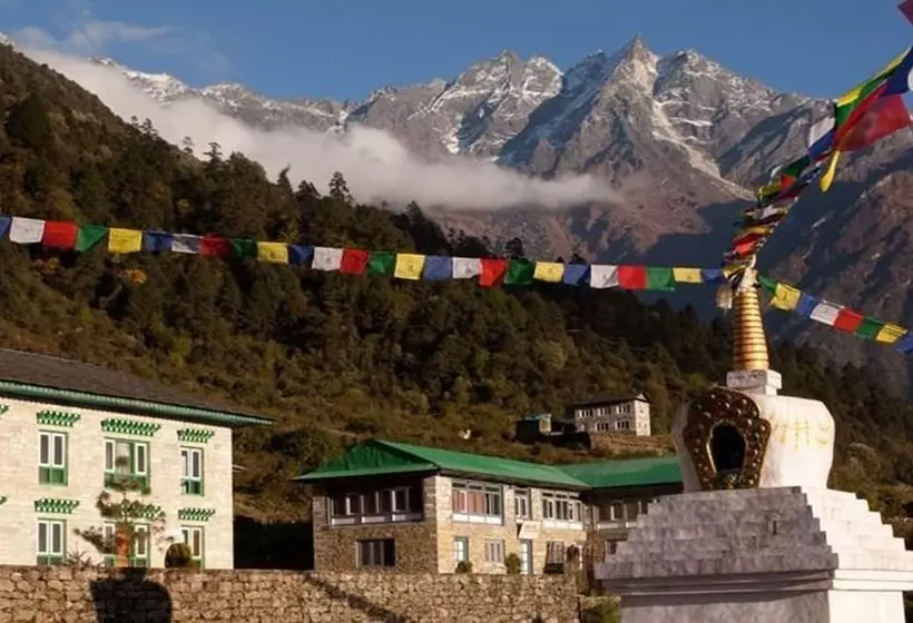 هتل Mountain Lodges Of Nepal   Phakding