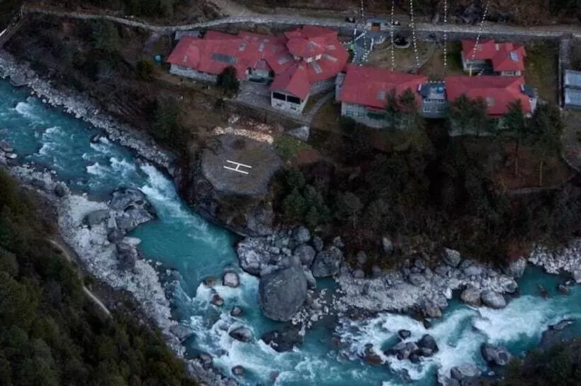 هتل Mountain Lodges Of Nepal   Phakding