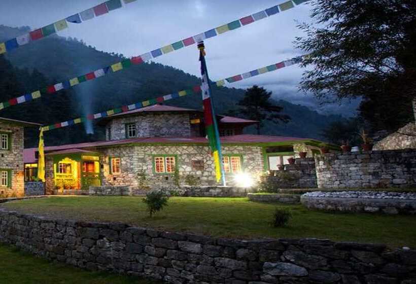 هتل Mountain Lodges Of Nepal   Phakding