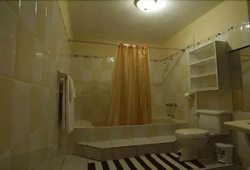 هتل Paradise Reggae Resort