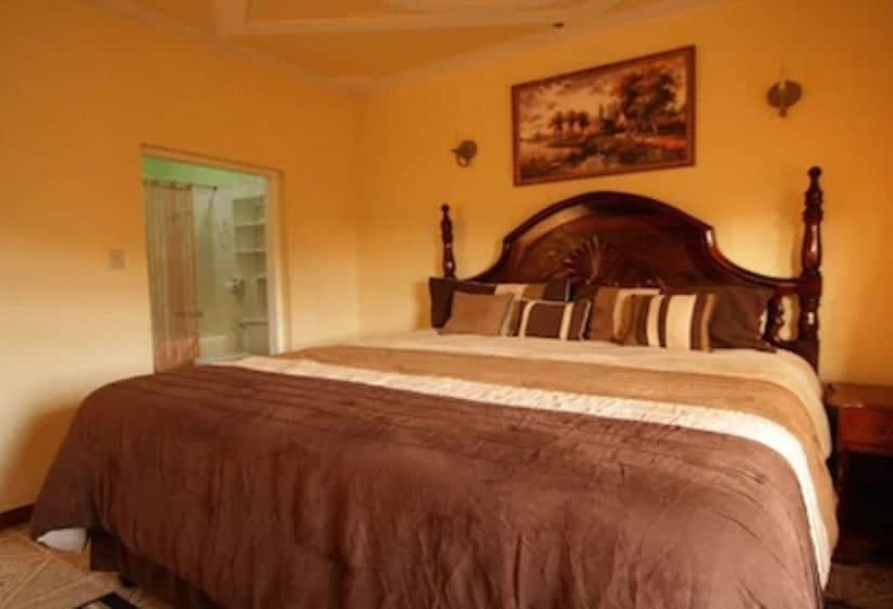 هتل Paradise Reggae Resort