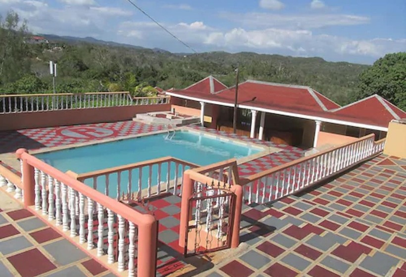 هتل Paradise Reggae Resort