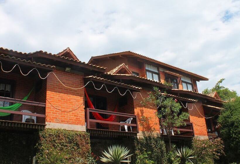 هتل Pousada Colina Verde