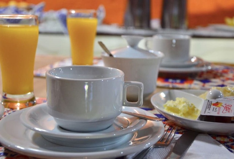 هتل Pousada Colina Verde