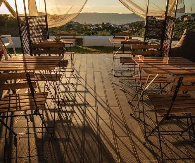 Maaseutuhotelli Bela Vista Silo Housing