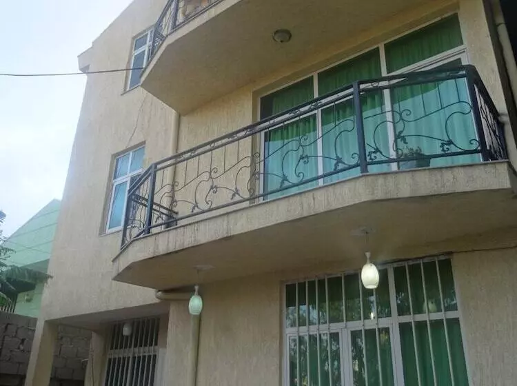 Melala Addis Bed & Breakfast