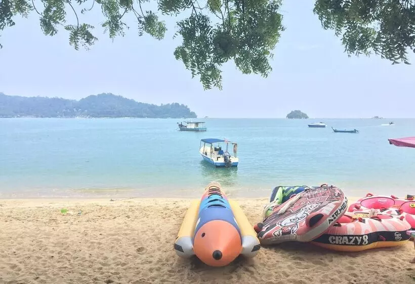 پانسیون Monster Homes Pangkor