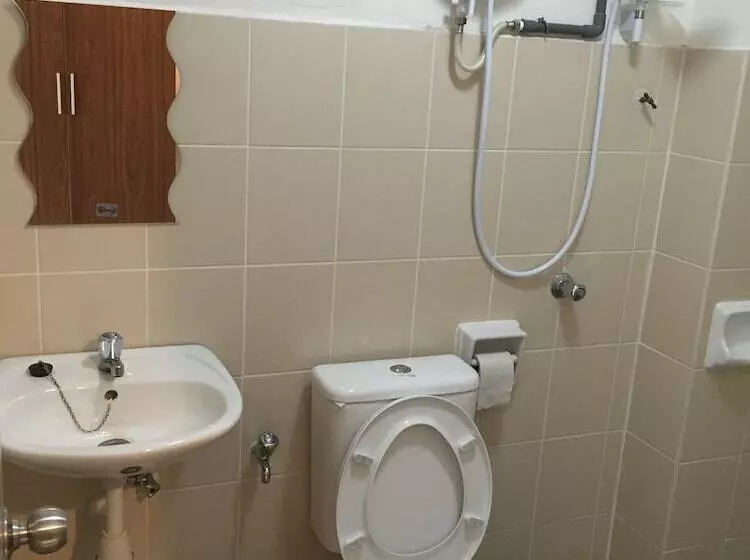 پانسیون Monster Homes Pangkor