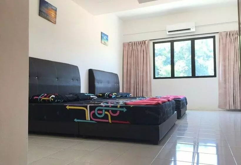 پانسیون Monster Homes Pangkor