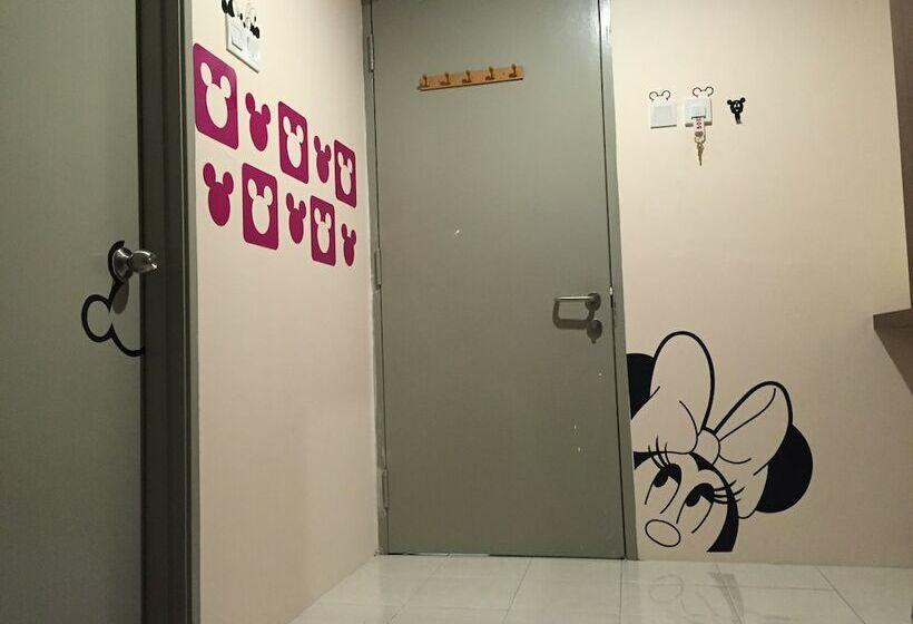 Pensió Monster Homes Pangkor