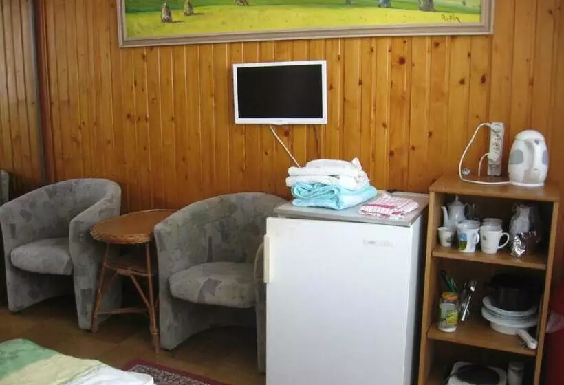 Majatalo Penzión Závada