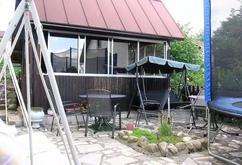 Majatalo Penzión Závada