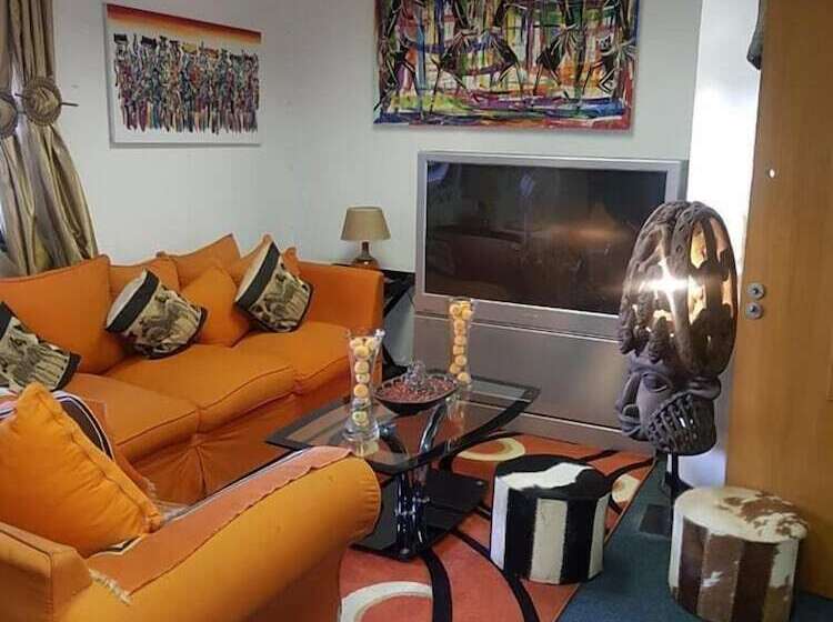 פנסיון Unique Lodge